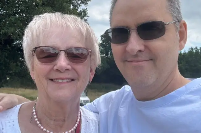 Daphne (Mum) & Mike